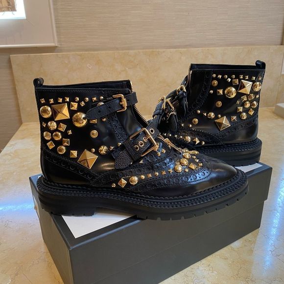 Burberry brand new  black and gold studded ankle boot - size 41 - Picture 1 of 11